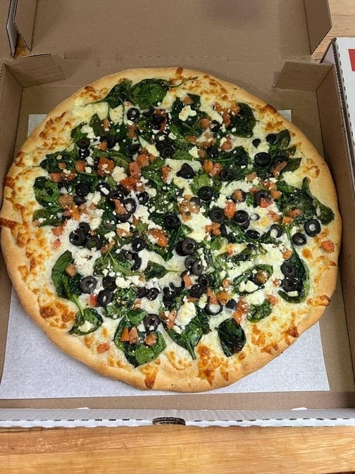 Oaks Italian Deli & Pizzeria Photos 2